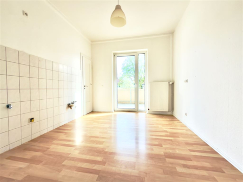 METEOR IMMOBILIEN : Zentral gelegen *** mit schönem Balkon - Photo 5
