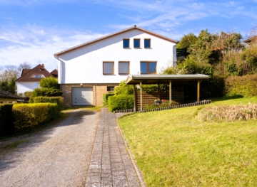 METEOR IMMOBILIEN: Wohlfühlen im schönen Örtchen Osterwald, 31020 Salzhemmendorf, Einfamilienhaus